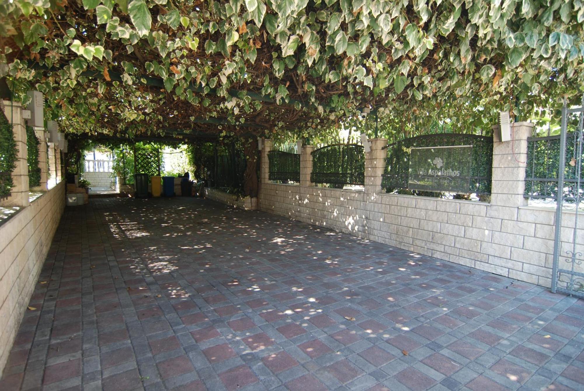 Villa Aspalathos Kastela Dış mekan fotoğraf