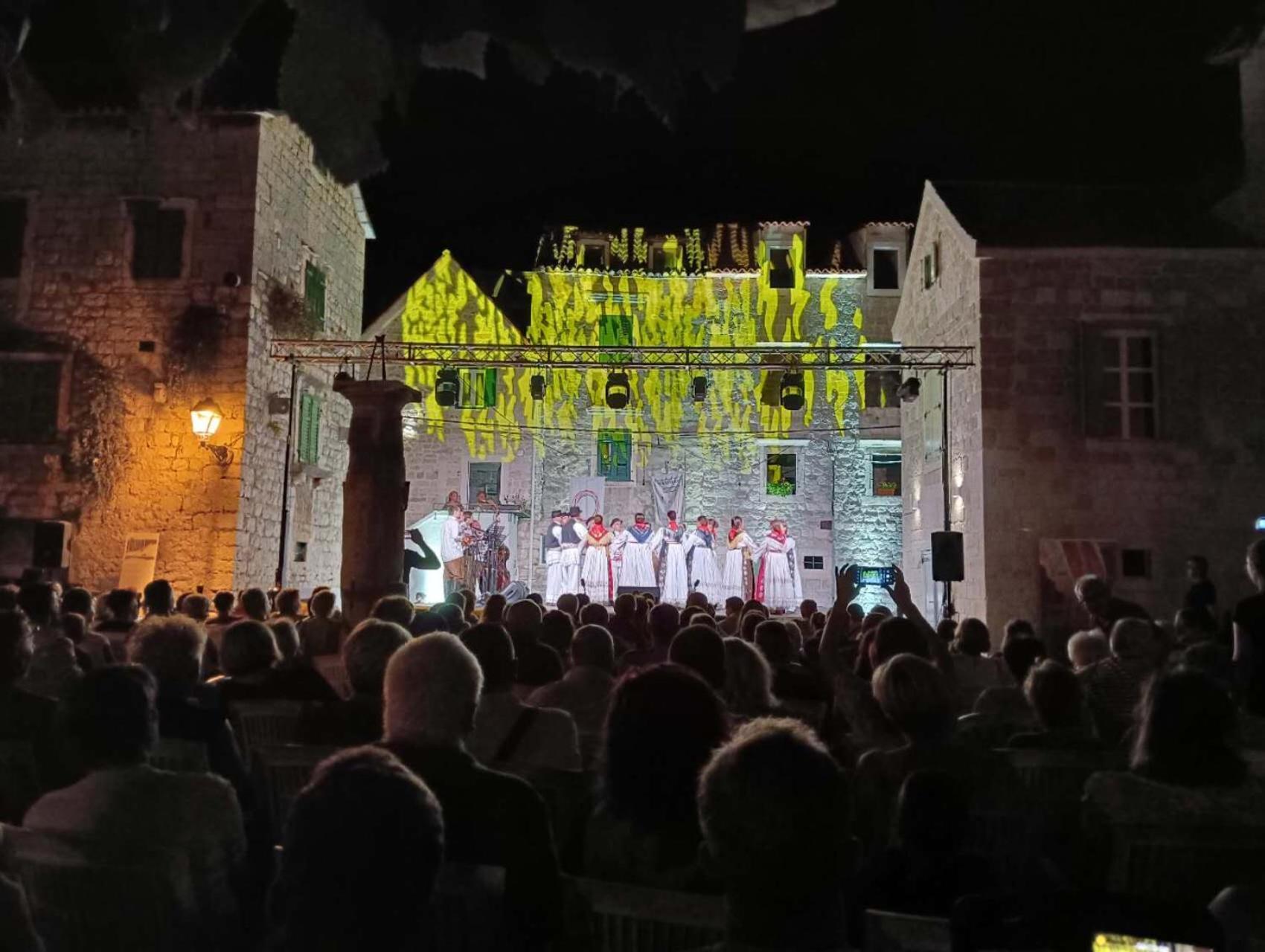 Villa Aspalathos Kastela Dış mekan fotoğraf